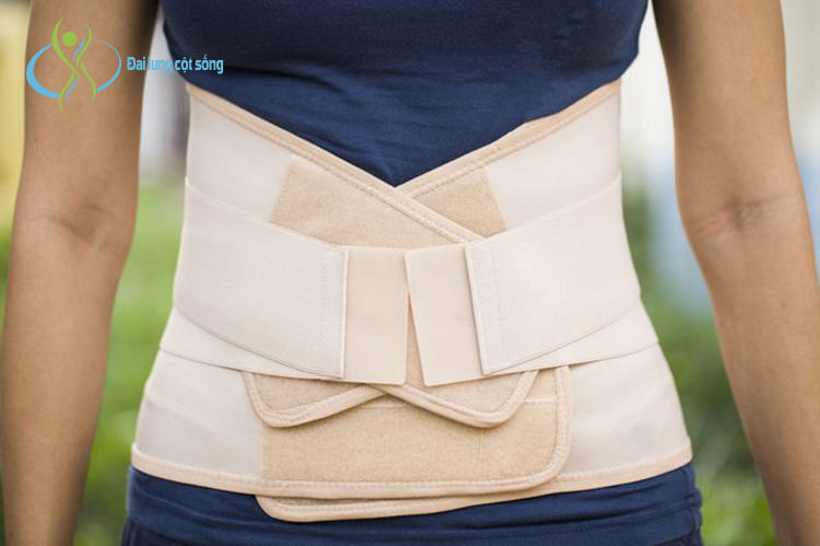 Đai lưng cột sống cung cấp hỗ trợ ở lưng dưới và cải thiện chứng đau lưng